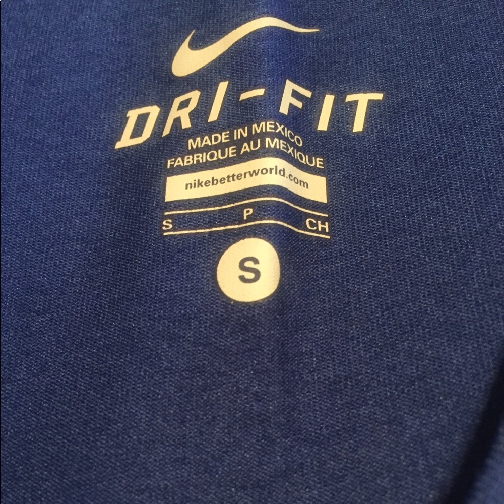 Nike drift short sleeve shirt